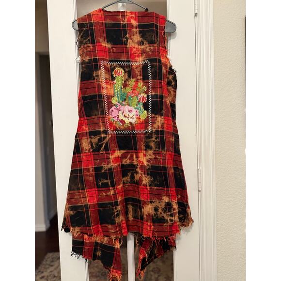 Savannah Jane duster vest southwestern grunge embroidered raw edges M NWOT - Picture 8 of 11